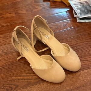 Comfort Plus by Predictions Tan Ankle Strap Flats